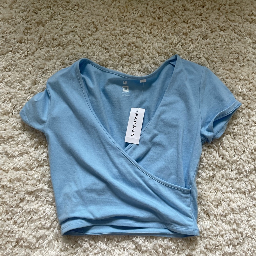 PACSUN blue cropped tshirt